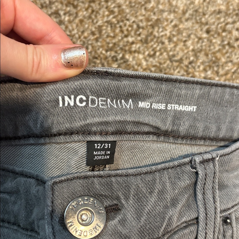 INC International Concepts Gray Ripped Skinny Jeans - Picture 3 of 3